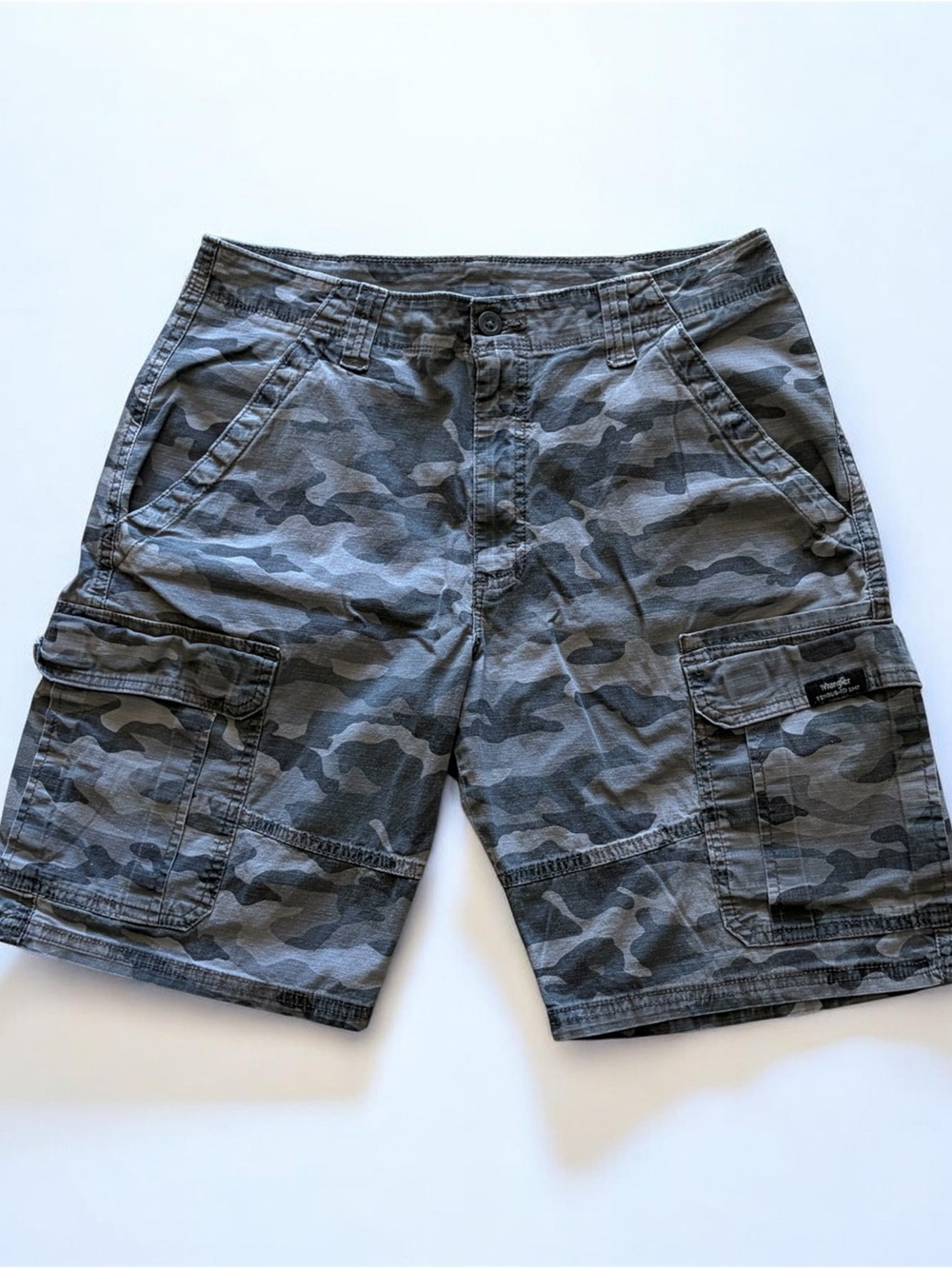 Wrangler Gray Camo Cargo Shorts